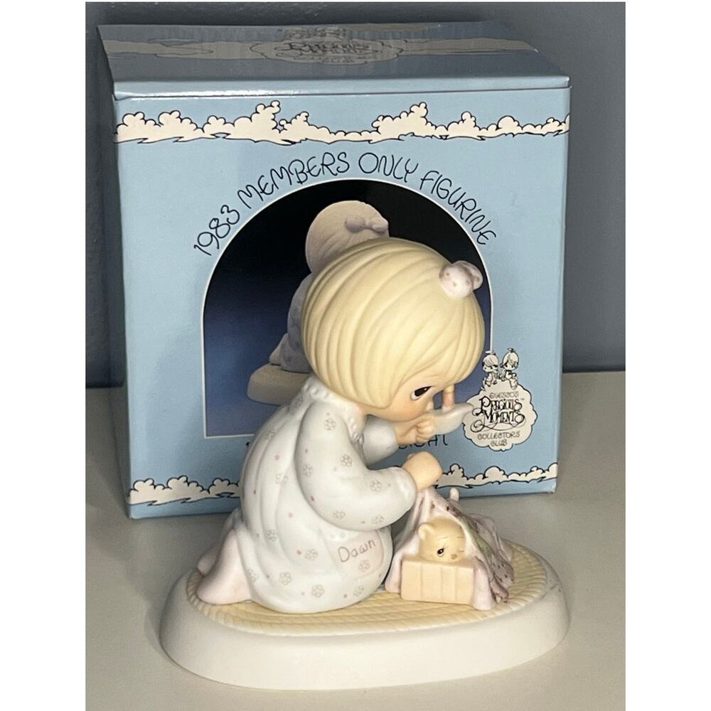 Vintage 1983 Precious Moments Figurine "Dawn's Early Light"